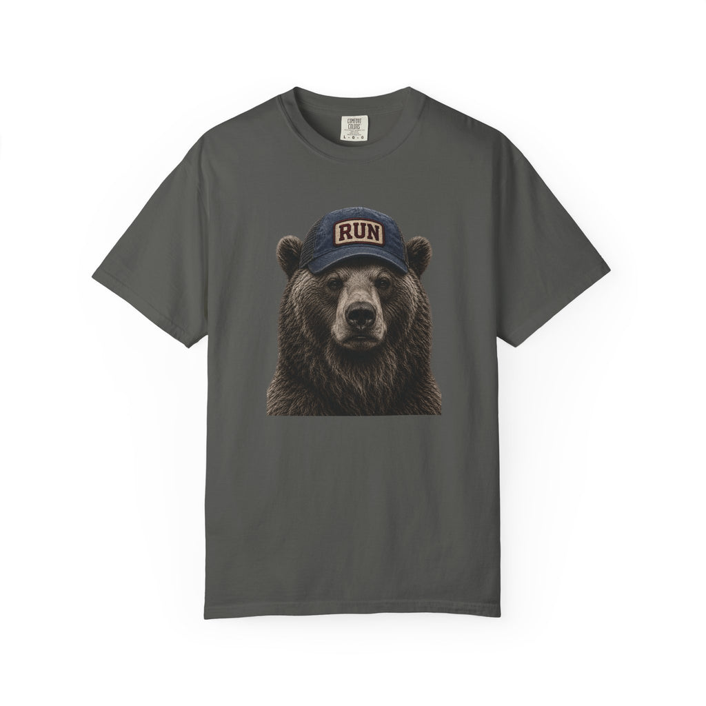 Grizzly Bear with Run Hat T‑Shirt