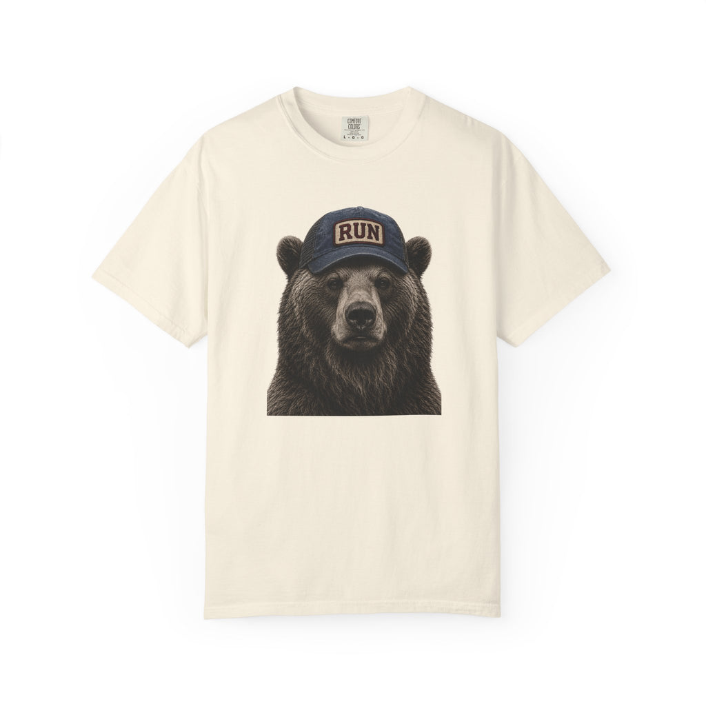 Grizzly Bear with Run Hat T‑Shirt