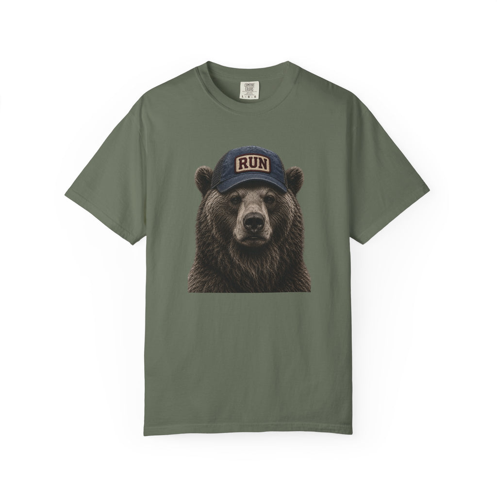Grizzly Bear with Run Hat T‑Shirt