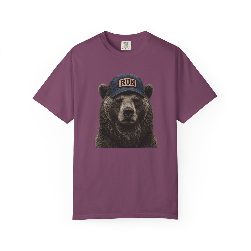Grizzly Bear with Run Hat T‑Shirt